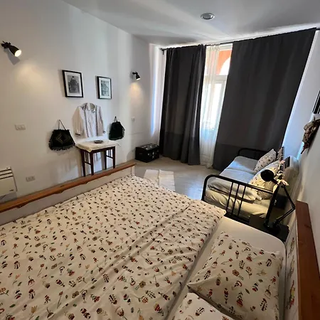 Transylvania Old Town Apartment Bucharest